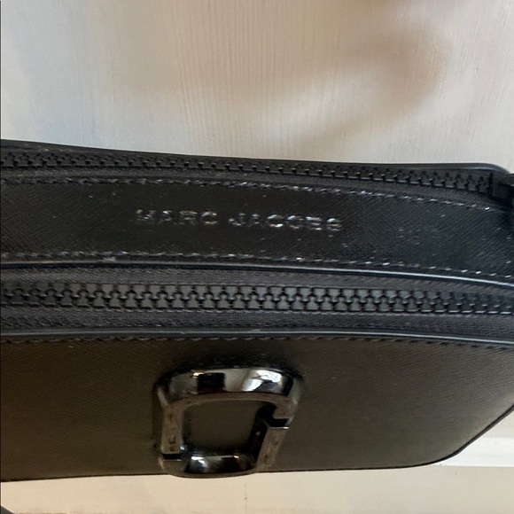 Marc Jacobs Black Crossbody Bag - Picture 3 of 5